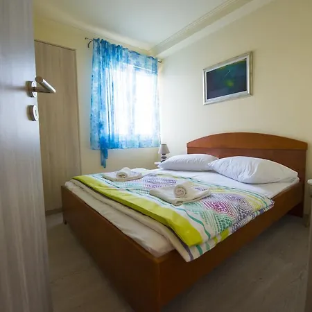 Apartmani Marin